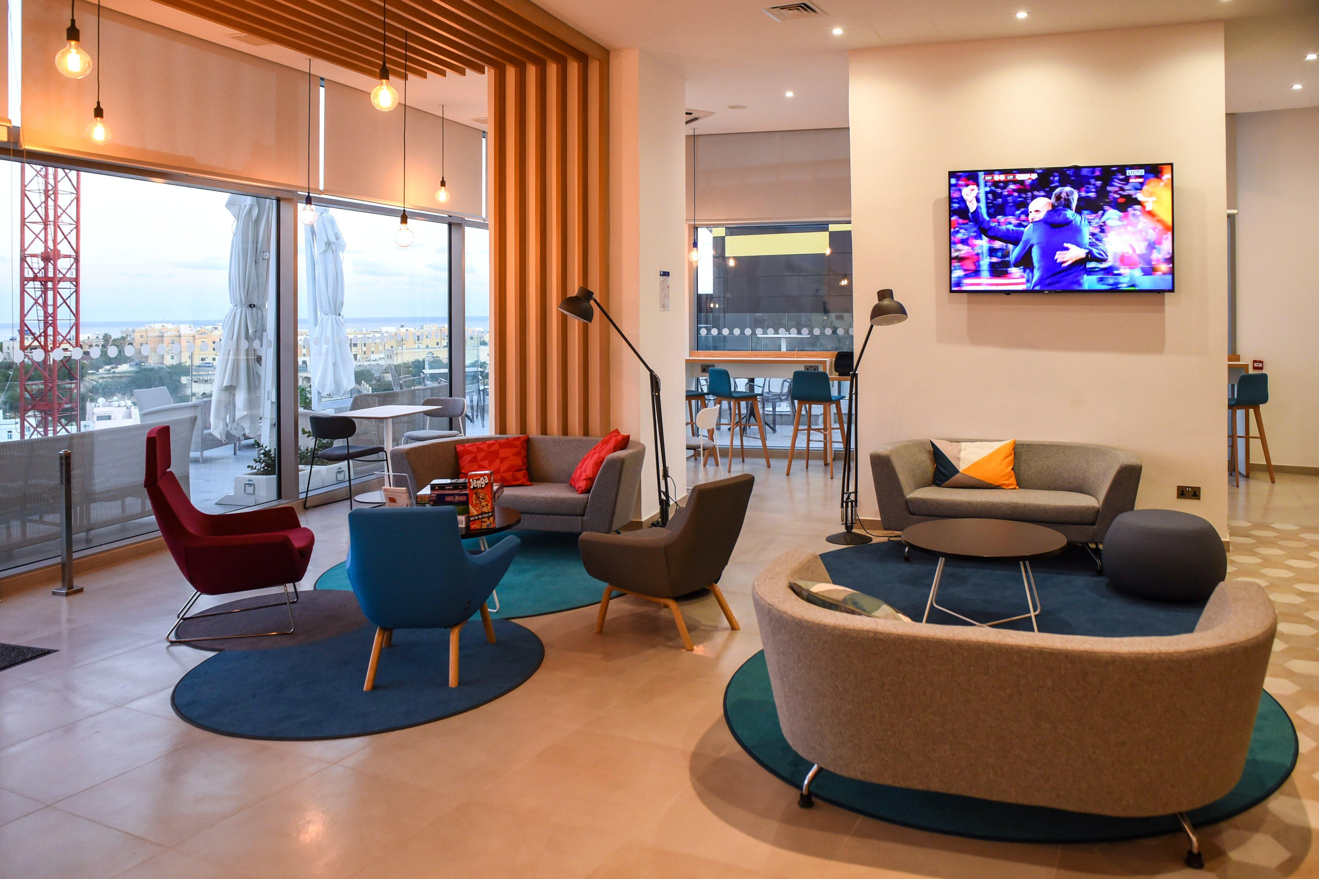 Holiday Inn Express - Malta By Ihg Saint Julian's Εξωτερικό φωτογραφία