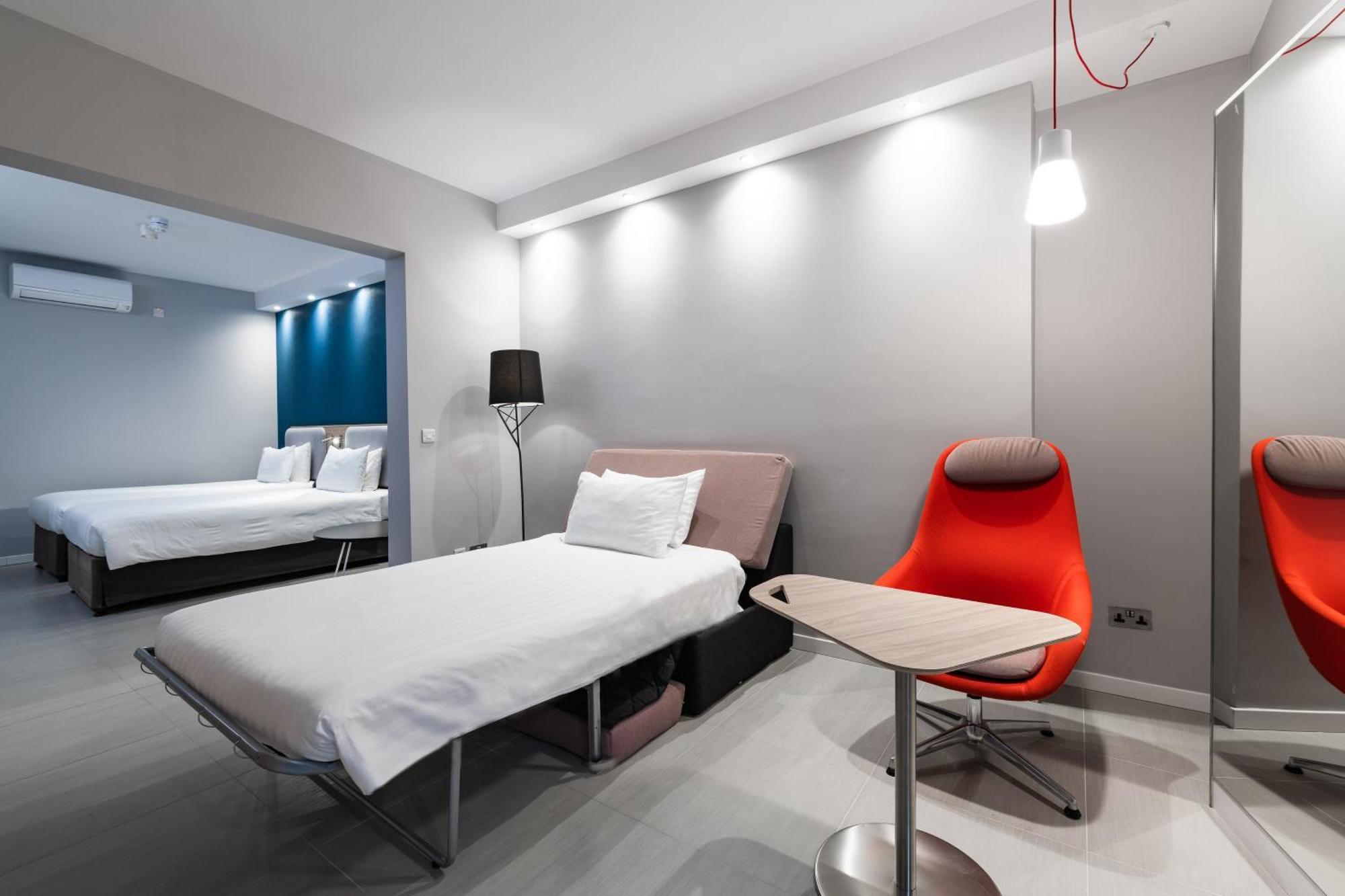 Holiday Inn Express - Malta By Ihg Saint Julian's Εξωτερικό φωτογραφία